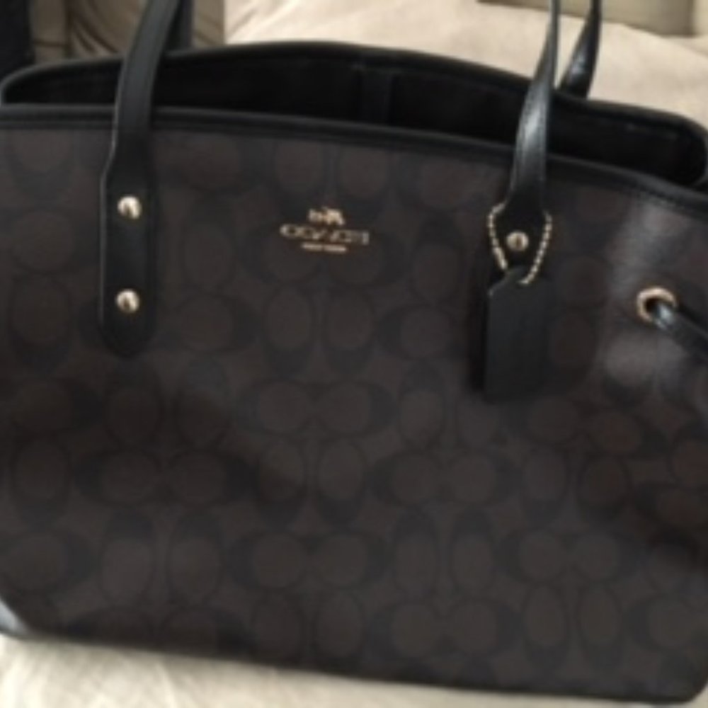 COACH Drawstring Carryall In Signature Canvas*** - Picture 3 of 13